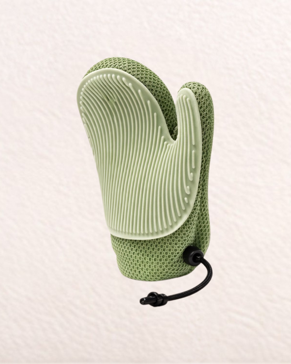 Pet Them. Groom Them. Same Thing.